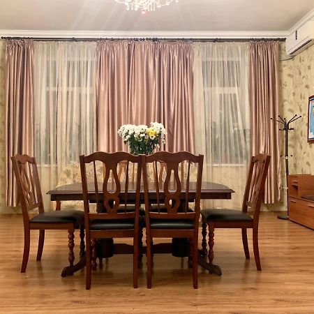 Apartment On Zhukovskogo 오데사 외부 사진